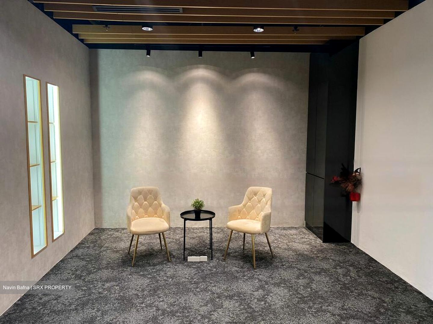 PLUS (D1), Office #494476451